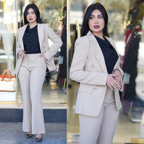 Carla Suit